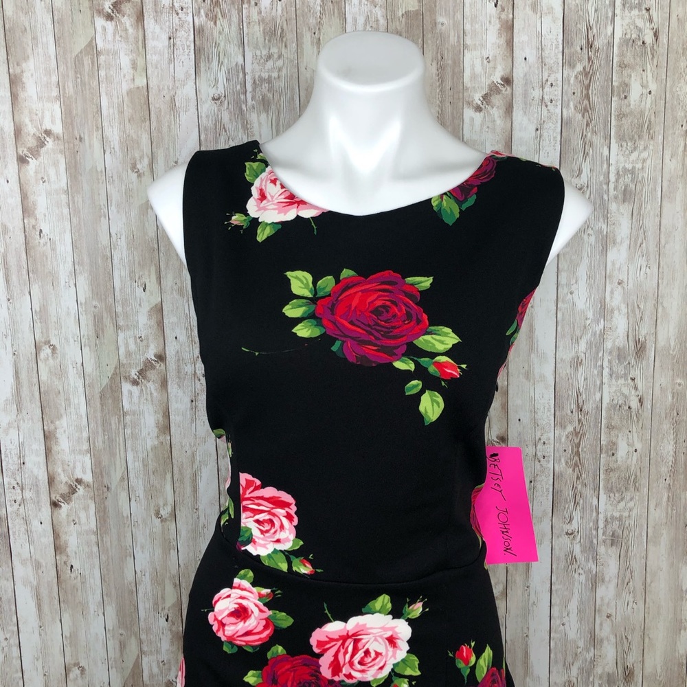 ❎SOLD Betsey Johnson Black Floral Crisscross Dress - Picture 3 of 10